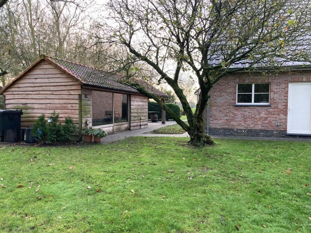 De Smokkelaar & Het Schuurtje Maldegem Exterior foto