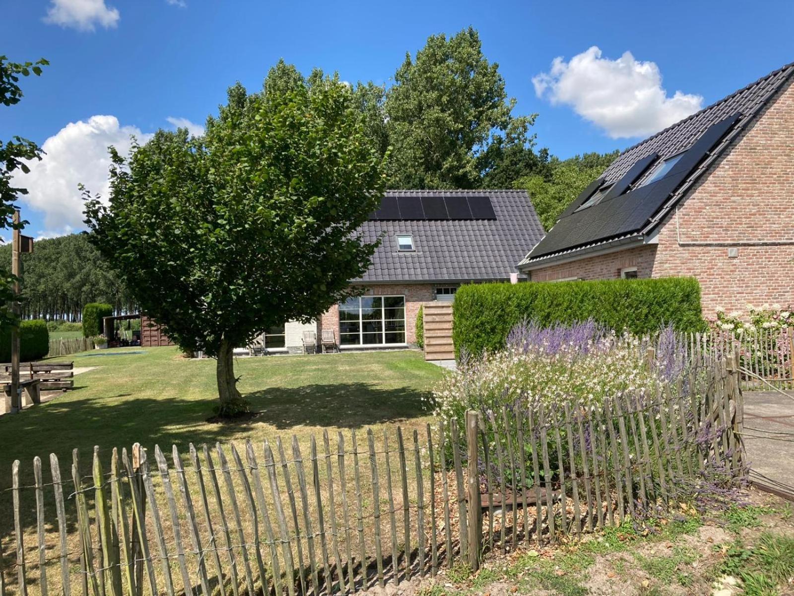 De Smokkelaar & Het Schuurtje Maldegem Exterior foto